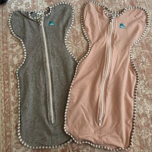 Two love to dream swaddles